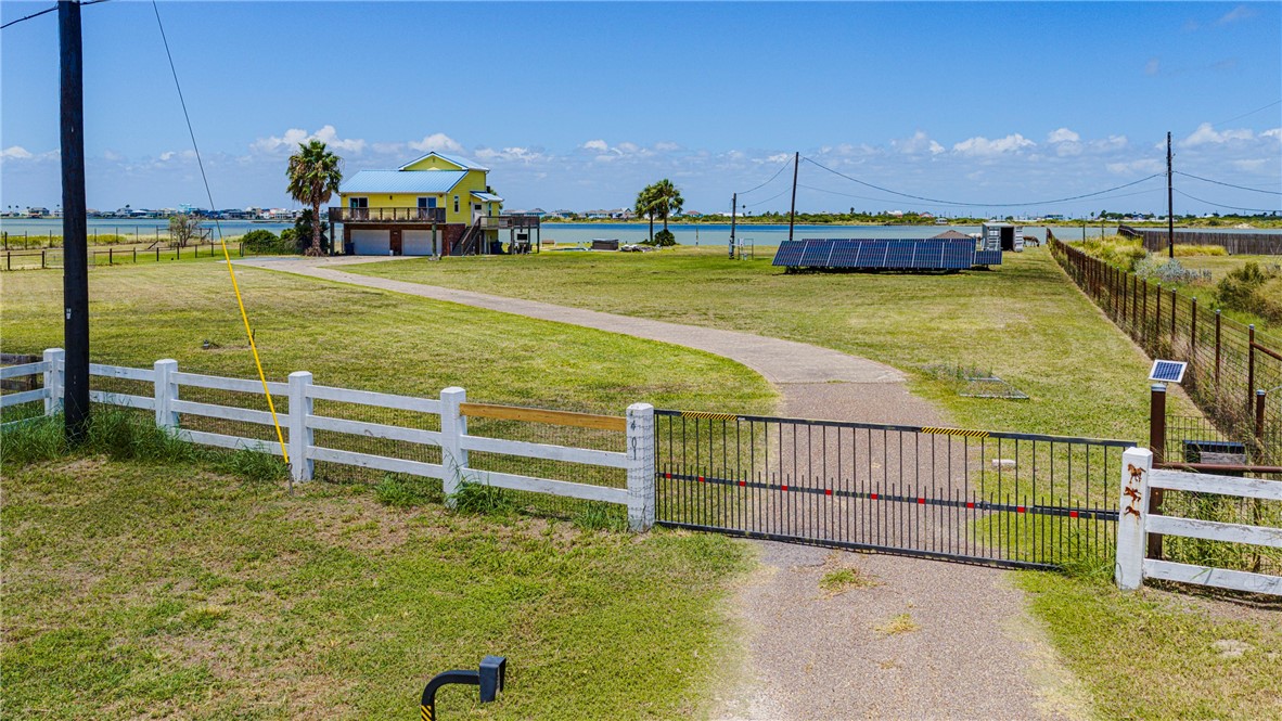 401 Old Salt Lake Rockport TX 78382