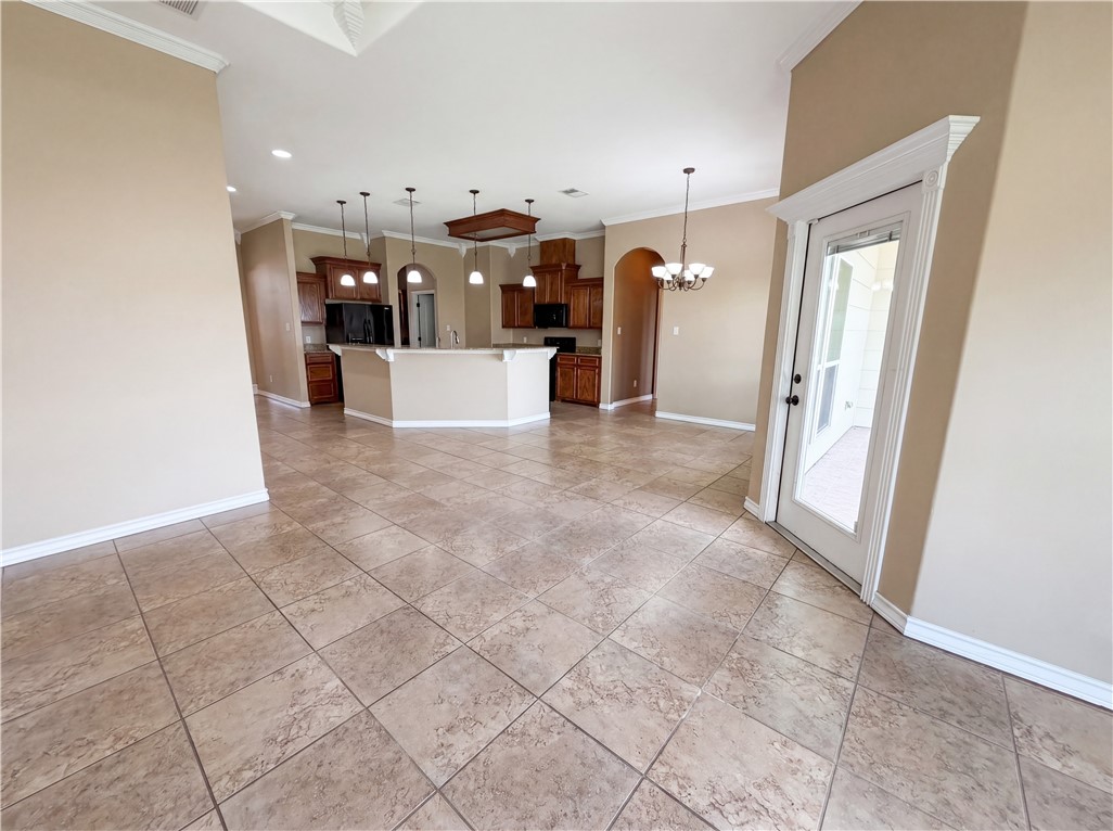 6906 King George Place Corpus Christi TX 78414