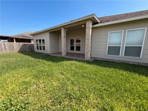 6906 King George Place Corpus Christi TX 78414