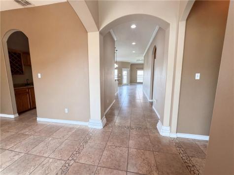 6906 King George Place Corpus Christi TX 78414