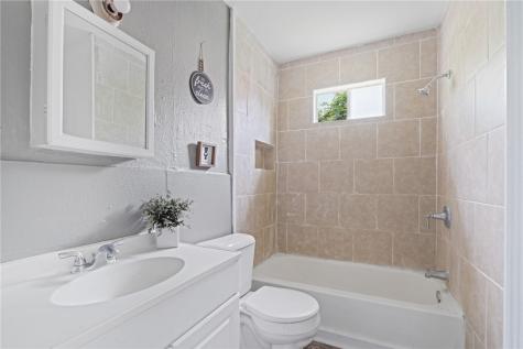 224 W Santa Gertrudis Street Kingsville TX 78363