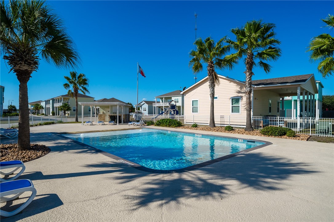 158 S Nautica Rockport TX 78382
