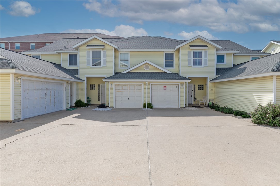15102 Leeward Drive 702 Corpus Christi TX 78418