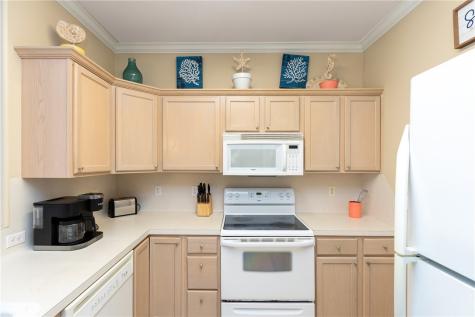 15102 Leeward Drive 702 Corpus Christi TX 78418