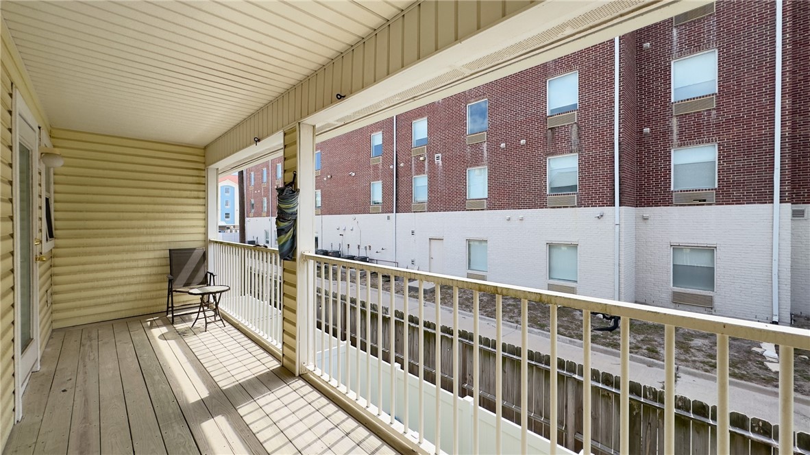 15102 Leeward Drive 702 Corpus Christi TX 78418