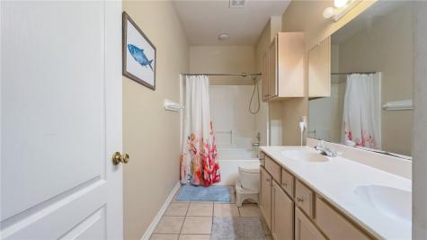 15102 Leeward Drive 702 Corpus Christi TX 78418
