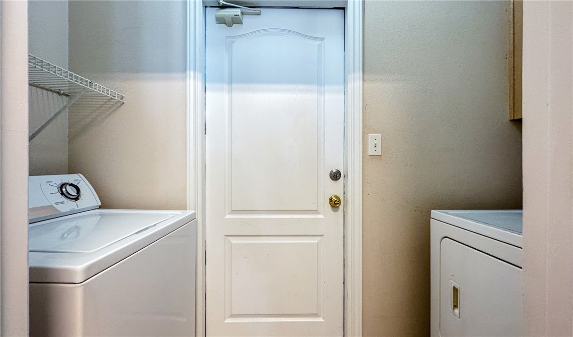 15102 Leeward Drive 702 Corpus Christi TX 78418