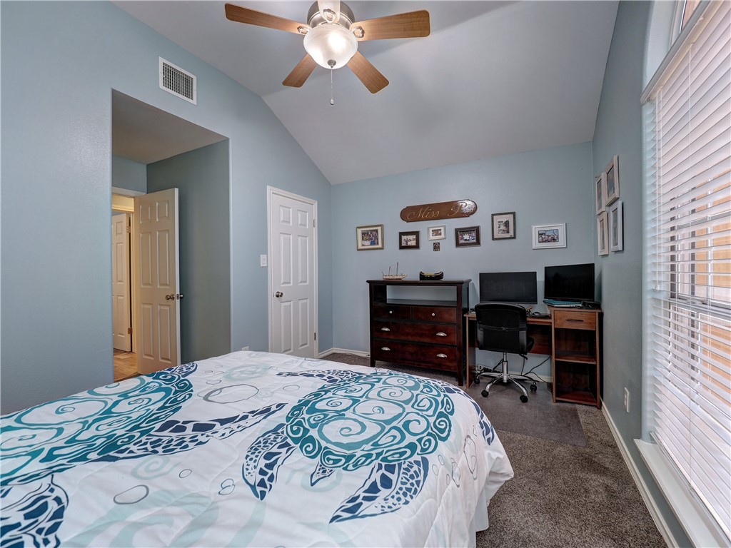13613 Port Royal Court Corpus Christi TX 78418