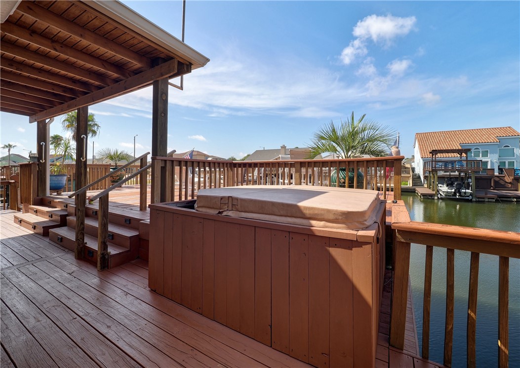 13613 Port Royal Court Corpus Christi TX 78418