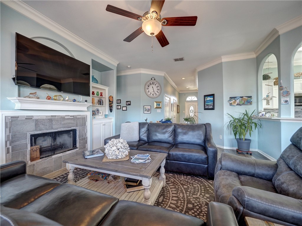 13613 Port Royal Court Corpus Christi TX 78418