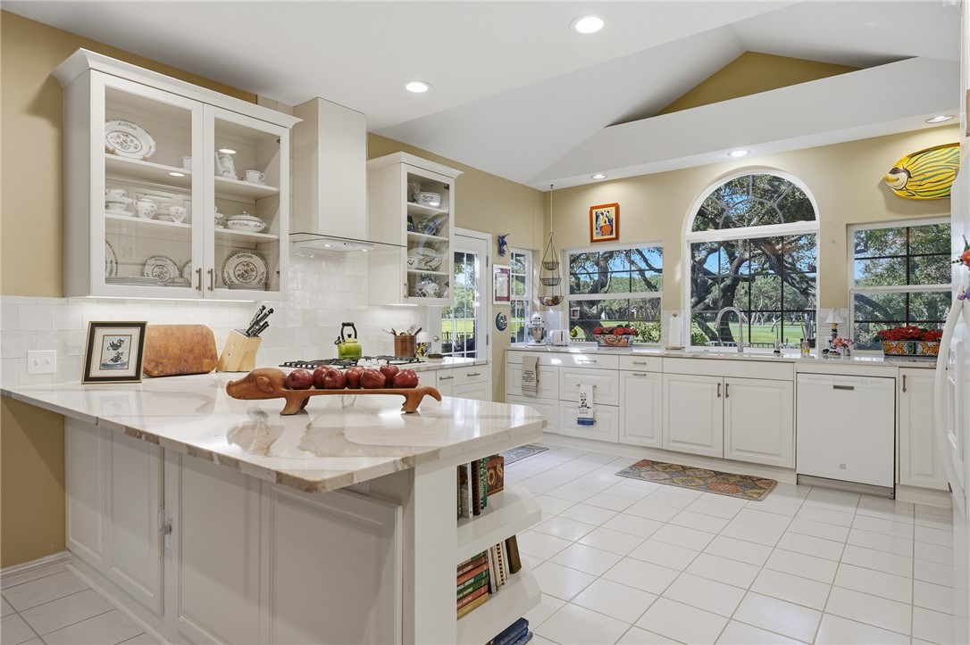 406 Cherry Drive Rockport TX 78382