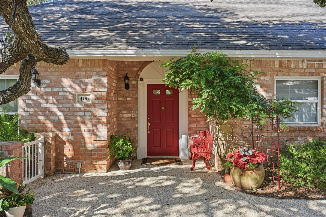 406 Cherry Drive Rockport TX 78382