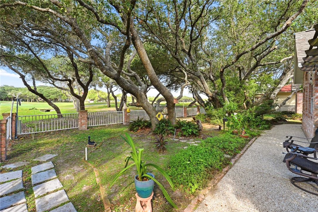 406 Cherry Drive Rockport TX 78382