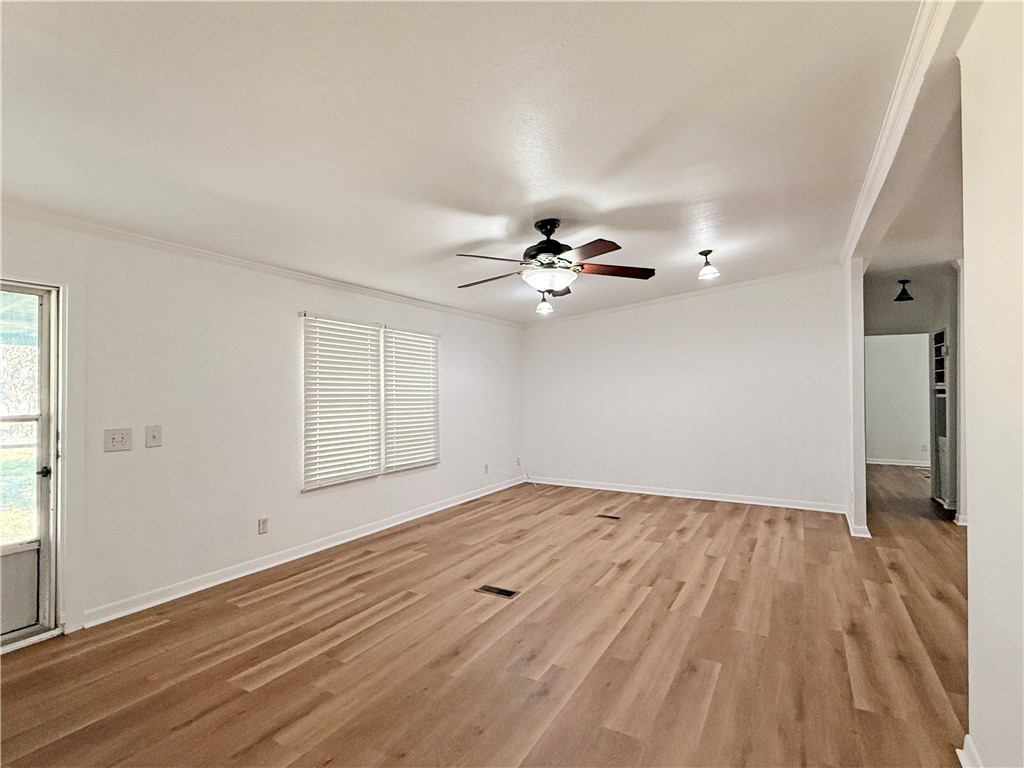 220 W Linden Street Rockport TX 78382