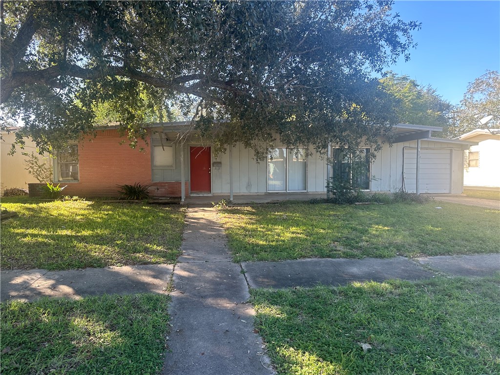 731 Santa Dolores Drive Kingsville TX 78363