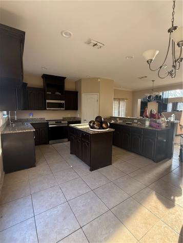2603 Singletary Drive Edinburg TX 78542