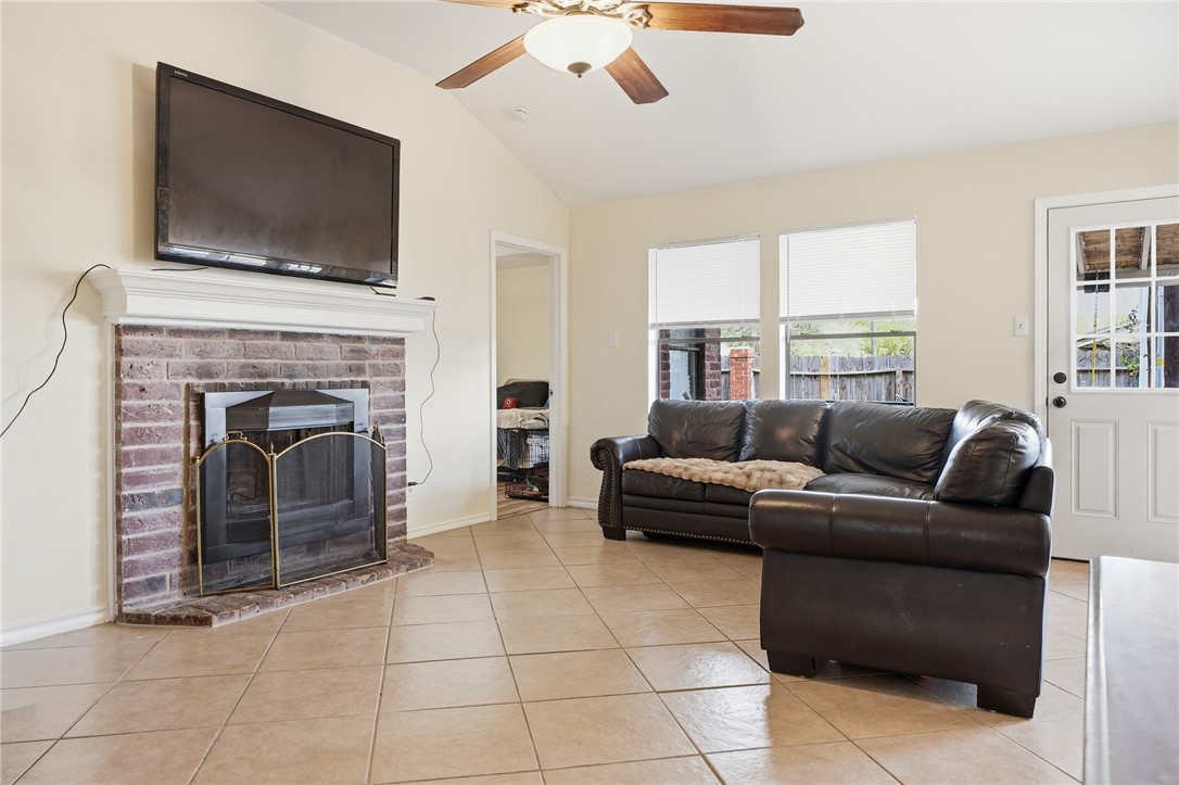 702 Saint Bernadine Drive Corpus Christi TX 78418