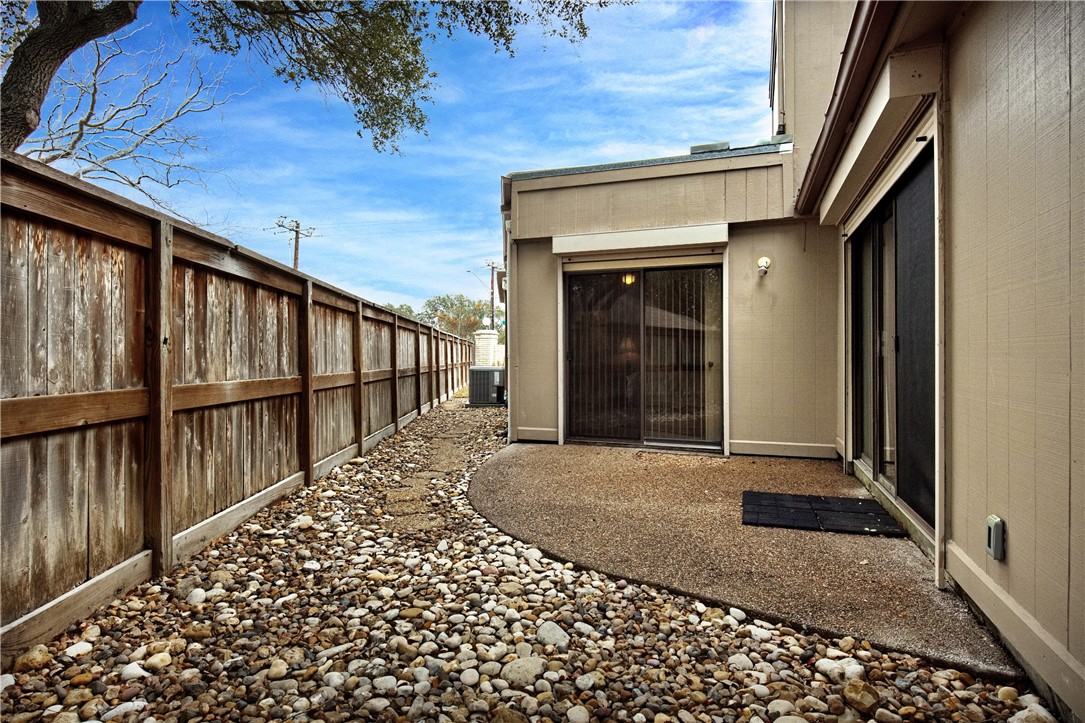 136 Lake Shore Drive 136 Corpus Christi TX 78413
