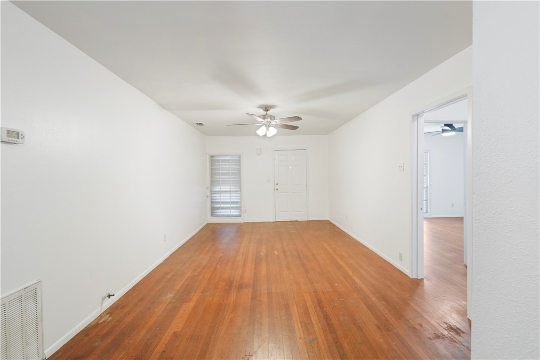 1821 Hawthorne Drive Corpus Christi TX 78404