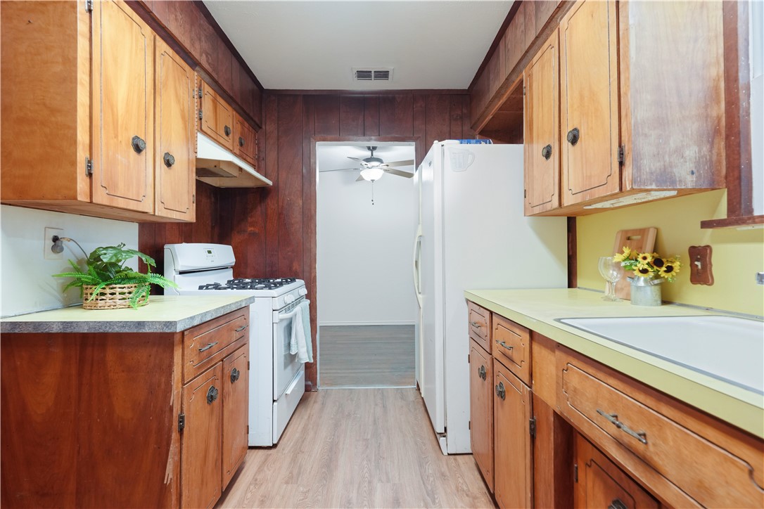 1821 Hawthorne Drive Corpus Christi TX 78404