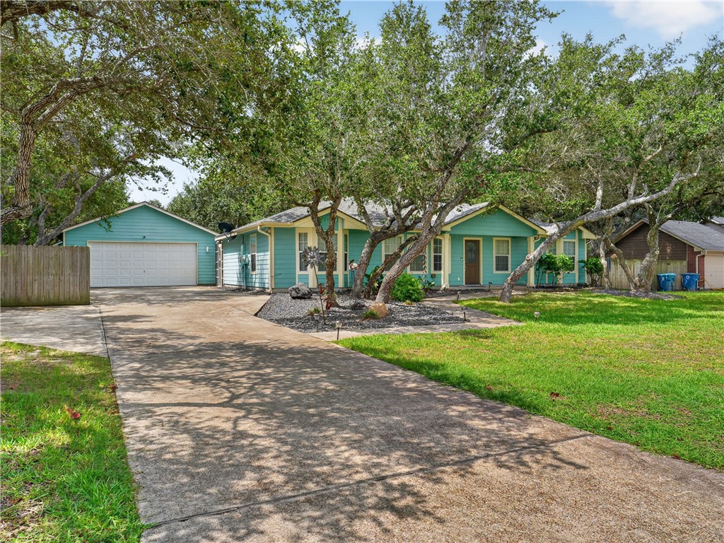 106 El Cid Drive Rockport TX 78382