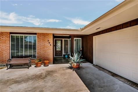 506 Greenway Drive Corpus Christi TX 78412