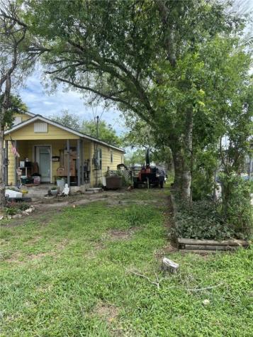 1414 Clare Drive Corpus Christi TX 78412