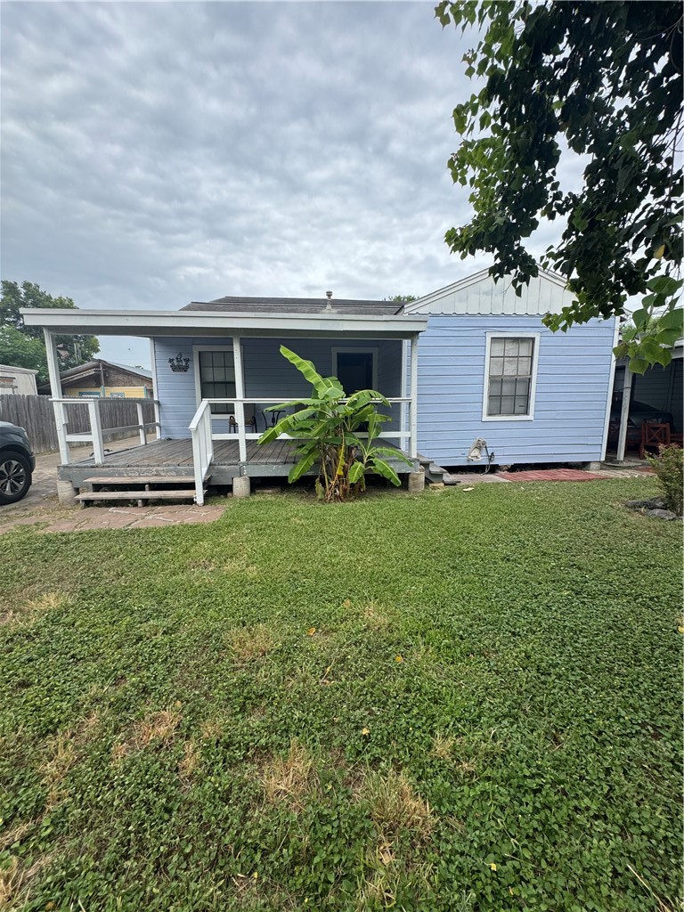 438 Hiawatha Street Corpus Christi TX 78405