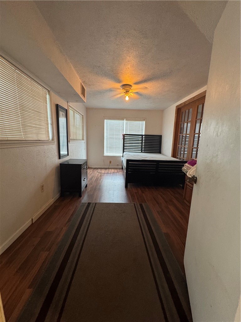 438 Hiawatha Street Corpus Christi TX 78405