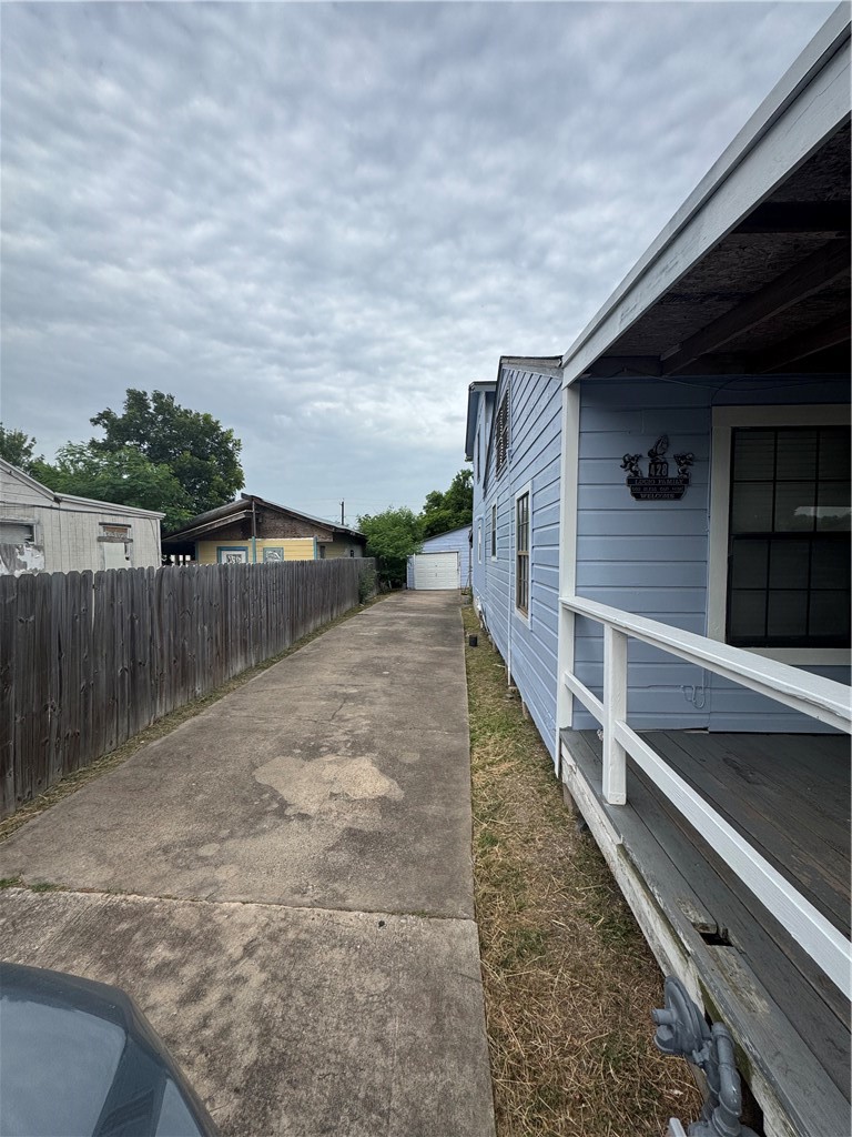 438 Hiawatha Street Corpus Christi TX 78405