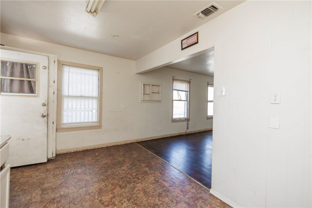3701 Bertram Street Corpus Christi TX 78416