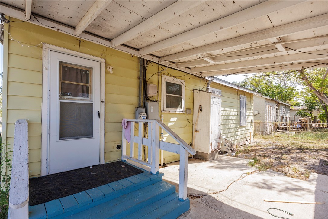 3701 Bertram Street Corpus Christi TX 78416