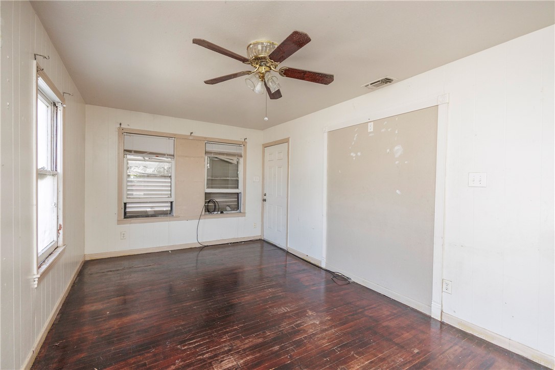 3701 Bertram Street Corpus Christi TX 78416