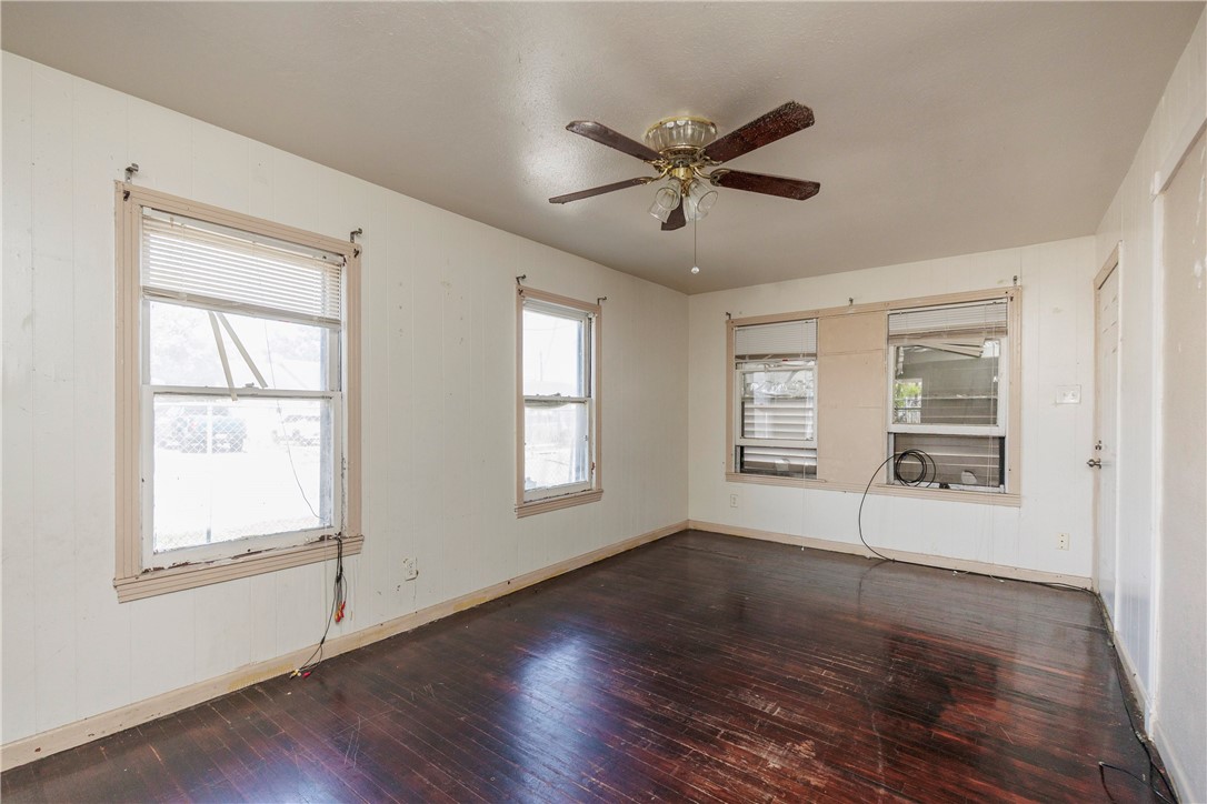 3701 Bertram Street Corpus Christi TX 78416