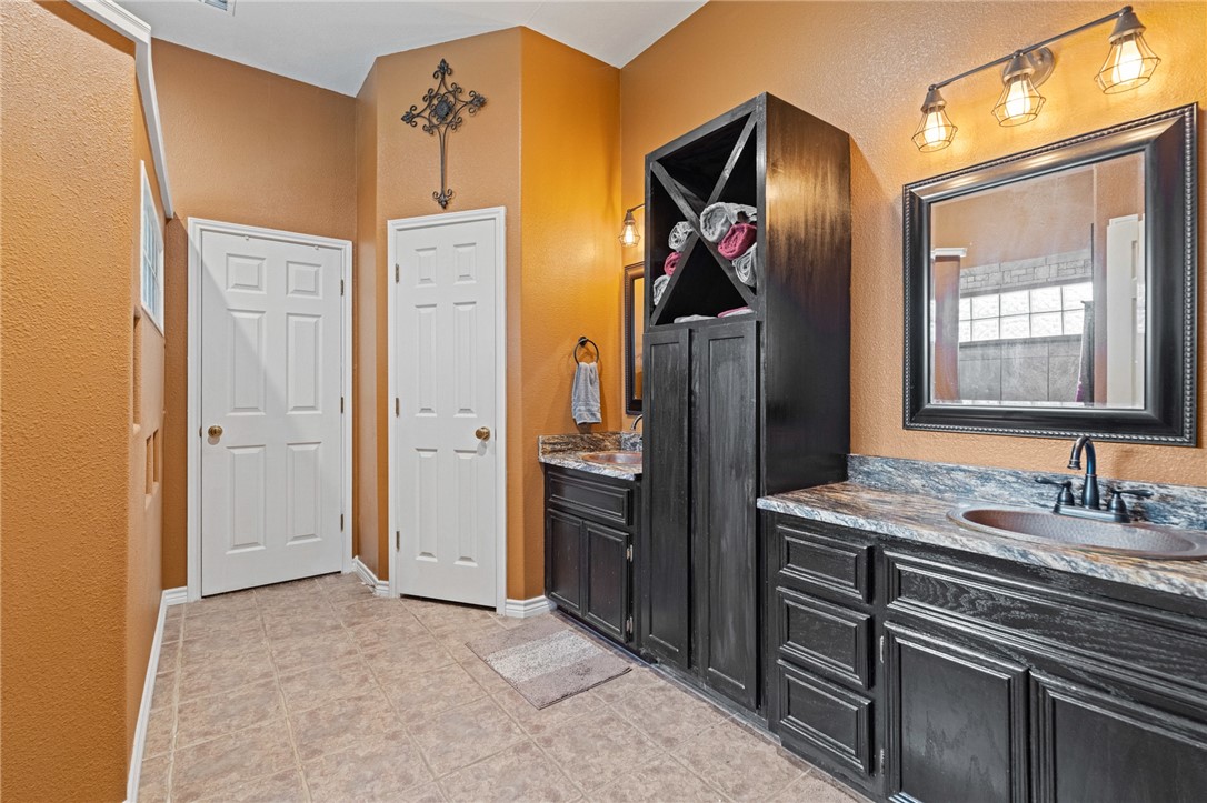 5921 King Trail Corpus Christi TX 78414