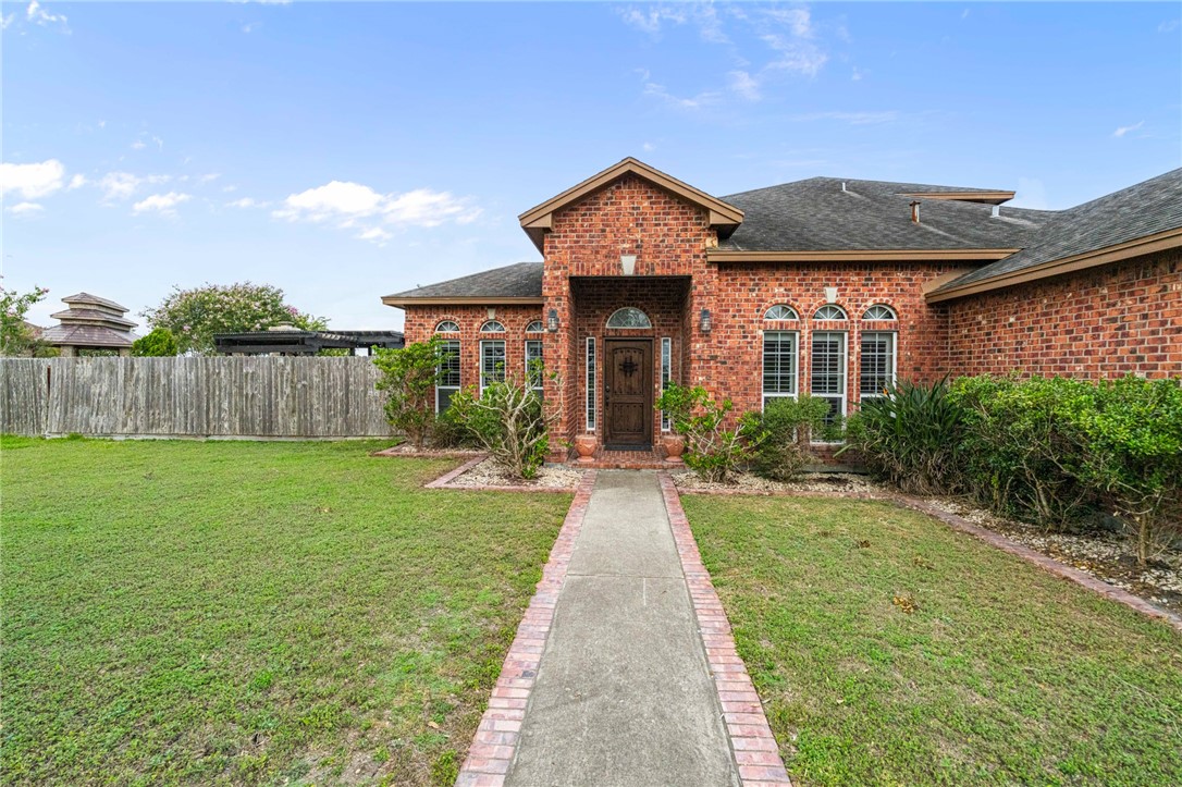 5921 King Trail Corpus Christi TX 78414