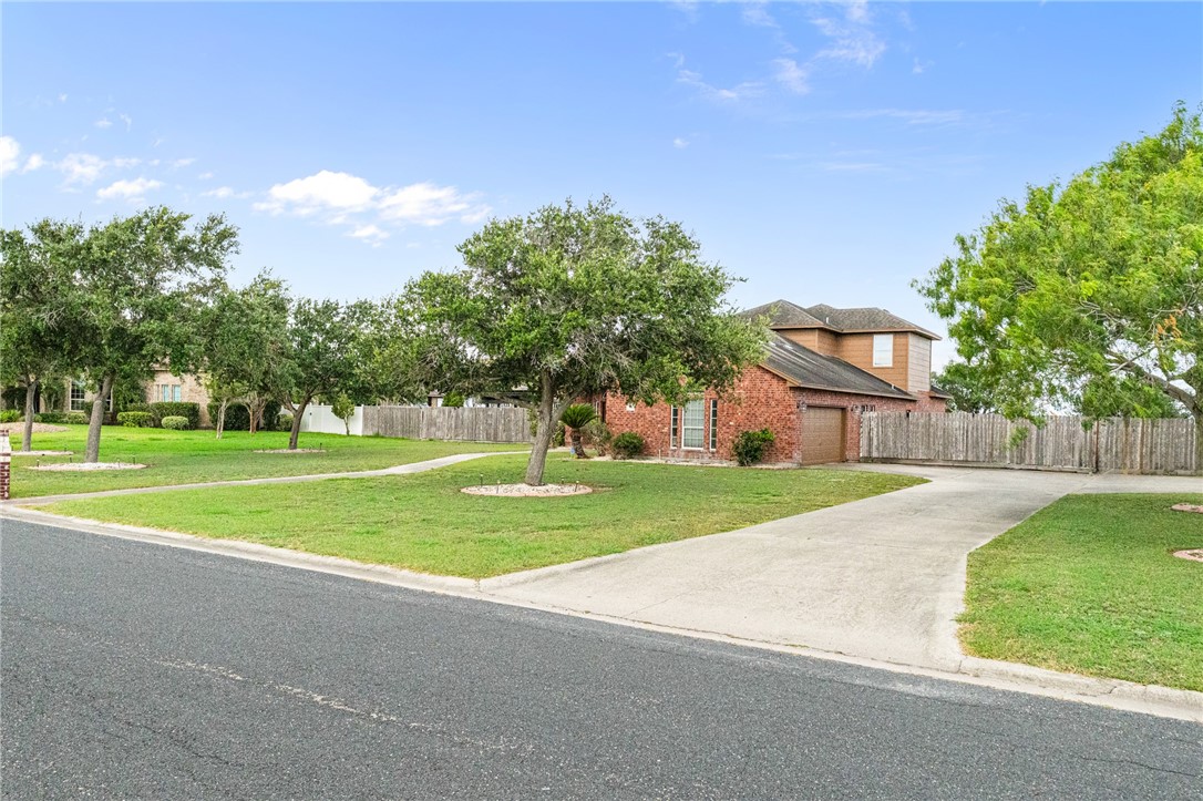 5921 King Trail Corpus Christi TX 78414