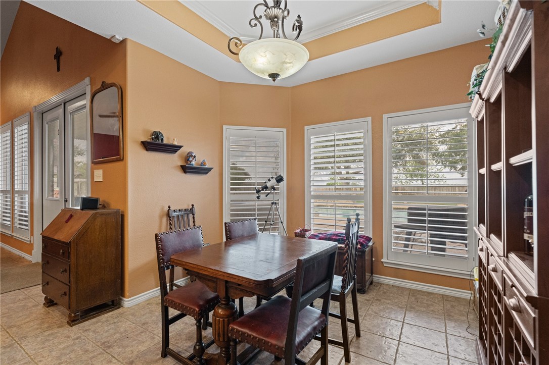5921 King Trail Corpus Christi TX 78414
