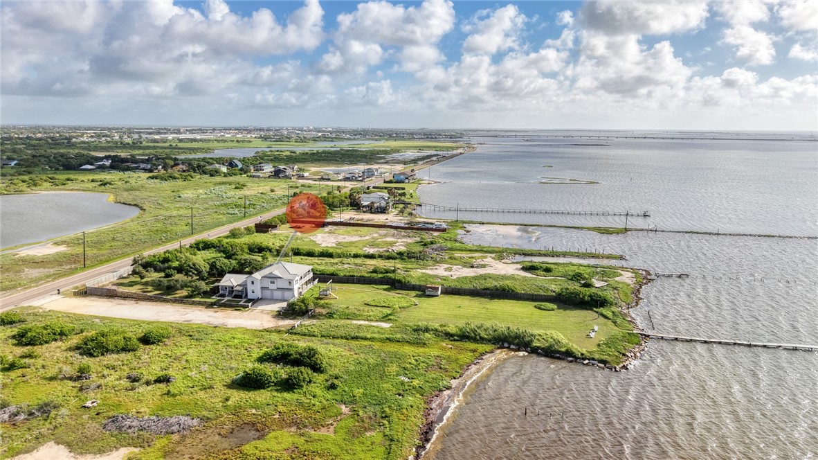 2233 Laguna Shores Corpus Christi TX 78418
