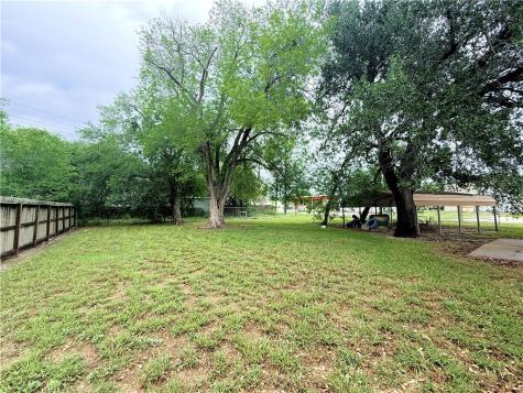 612 Short Street Sinton TX 78387