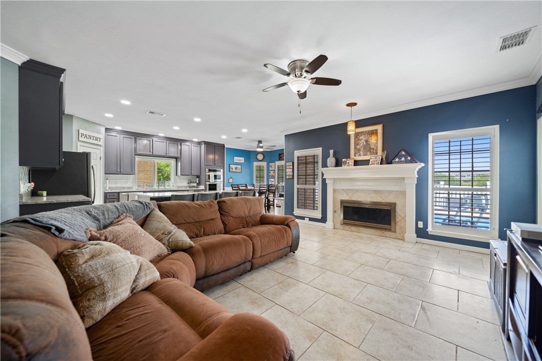7905 Etienne Drive Corpus Christi TX 78414