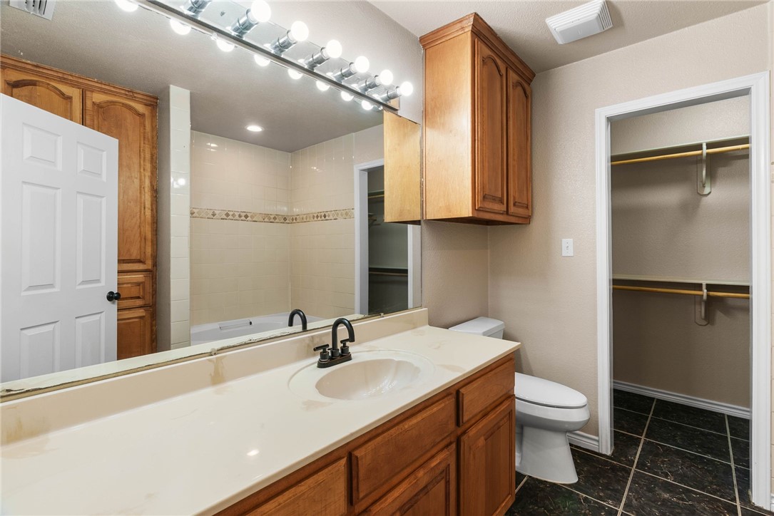 5005 Calallen Drive Corpus Christi TX 78410