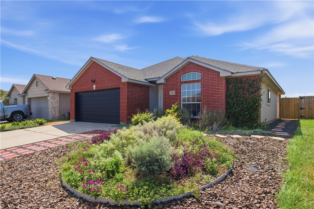 3825 Los Arroyos Drive Corpus Christi TX 78414