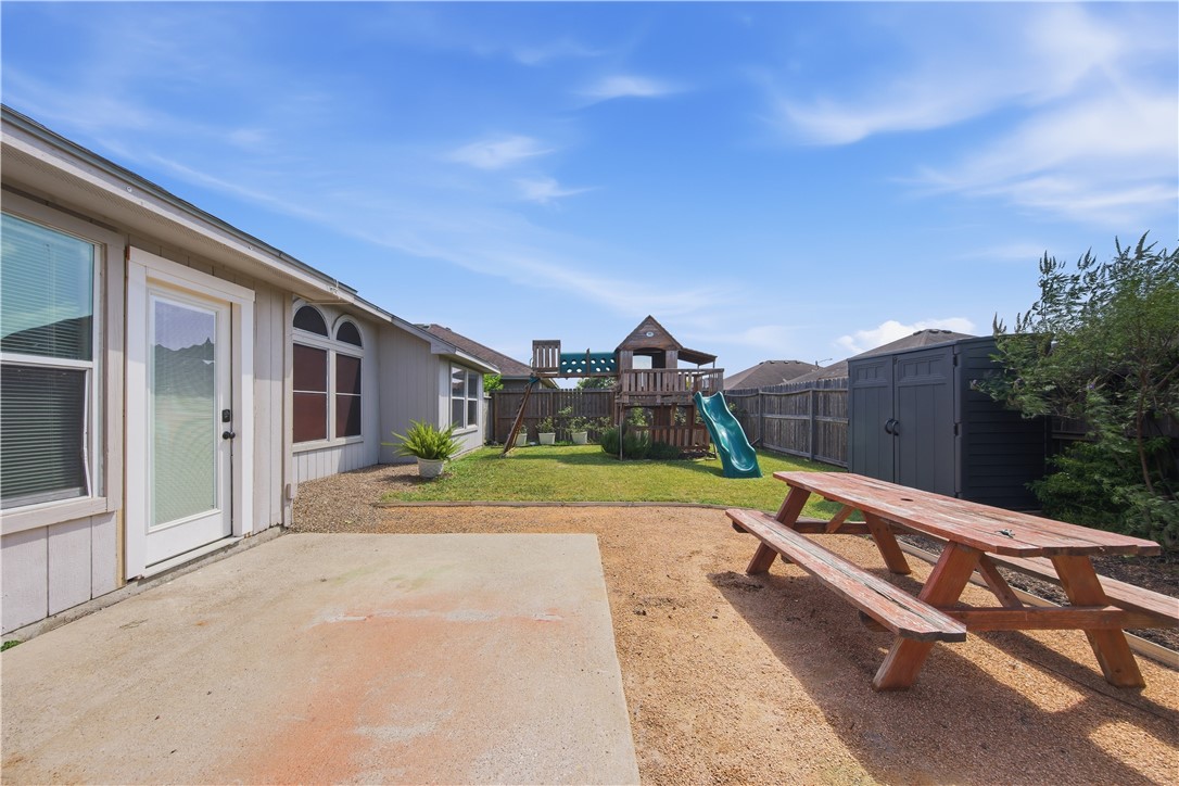 3825 Los Arroyos Drive Corpus Christi TX 78414