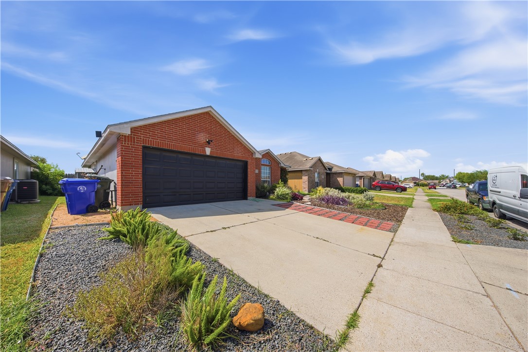 3825 Los Arroyos Drive Corpus Christi TX 78414