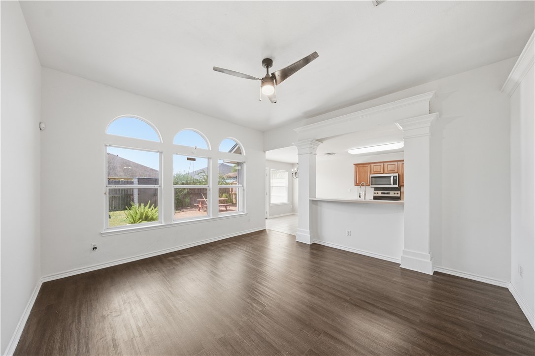 3825 Los Arroyos Drive Corpus Christi TX 78414