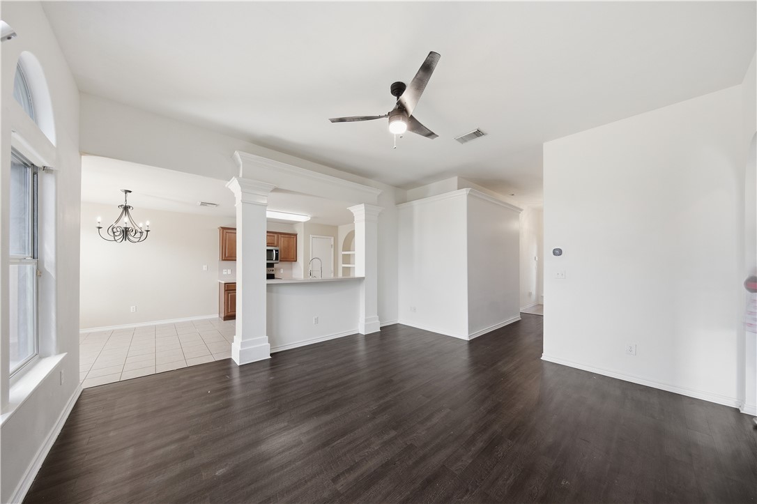 3825 Los Arroyos Drive Corpus Christi TX 78414