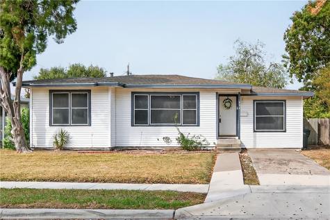 734 Lansdown Drive Corpus Christi TX 78412
