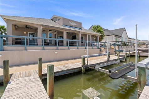 650 S Bay Street Aransas Pass TX 78336