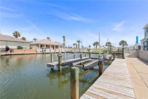650 S Bay Street Aransas Pass TX 78336